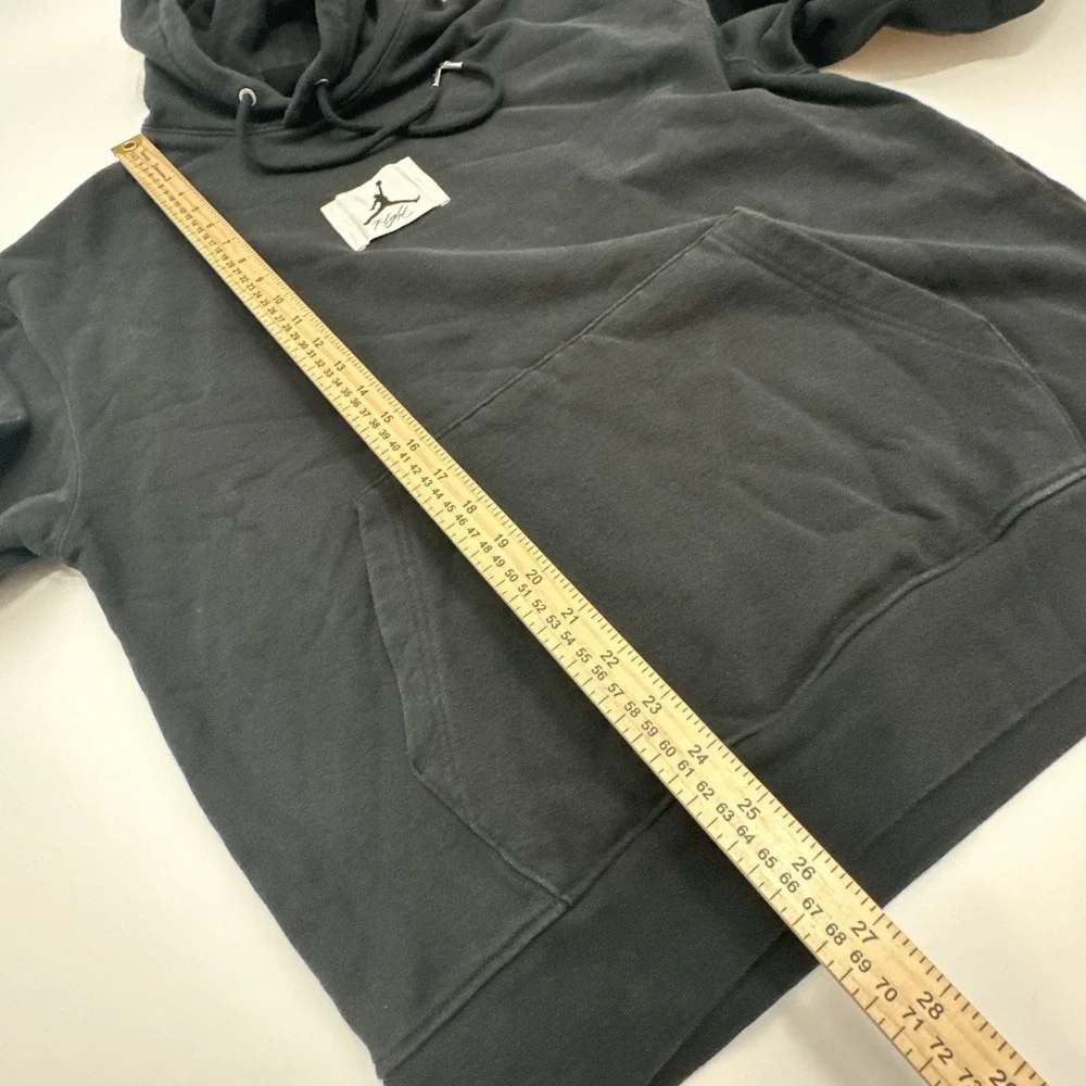 VTG Jordan Flight Hoodie Mens L Pullover Fleece Black EUC Center Chest Logo Fade